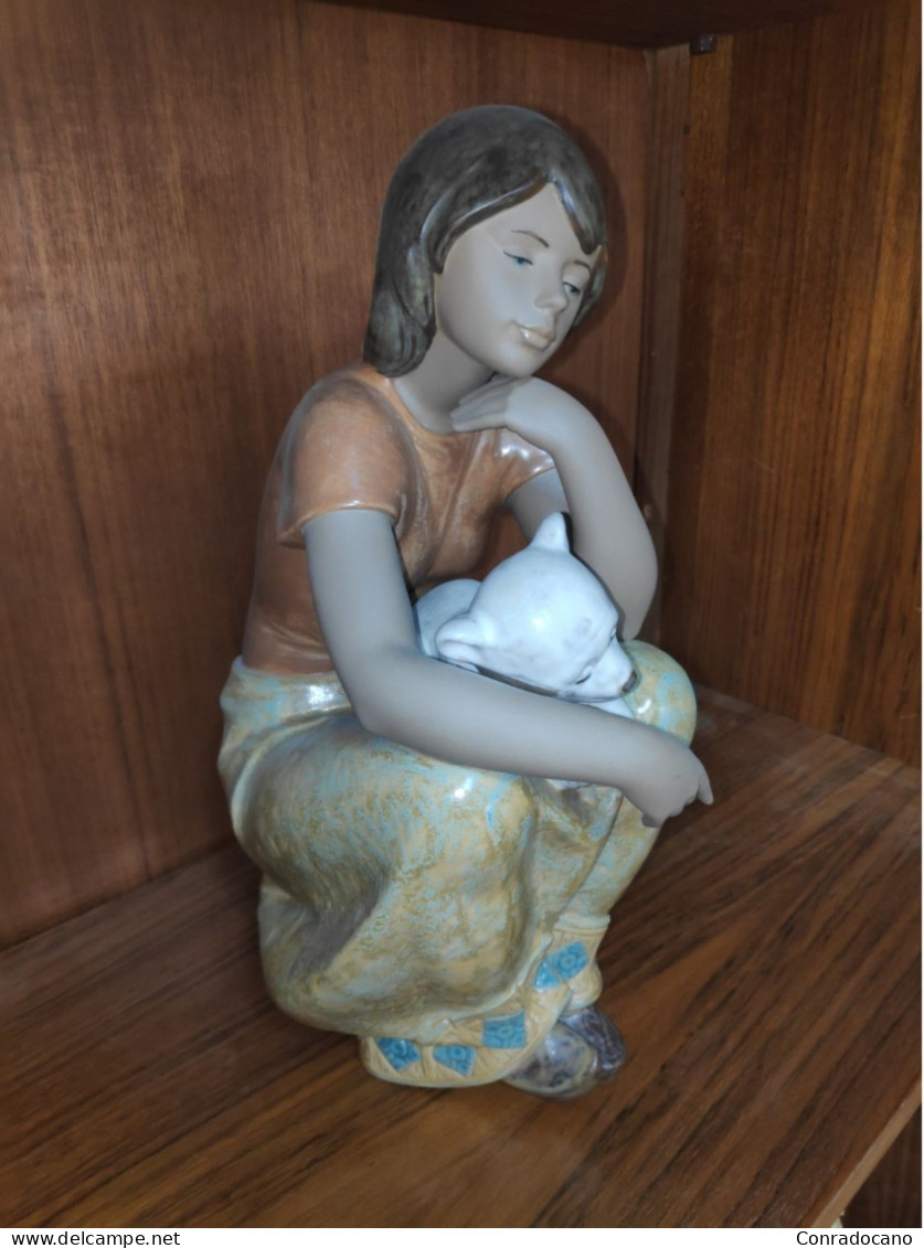 01012380 OSITO AL REGAZO. FIGURA PORCELANA LLADRÓ DESCATALOGADA. - Lladro (ESP)