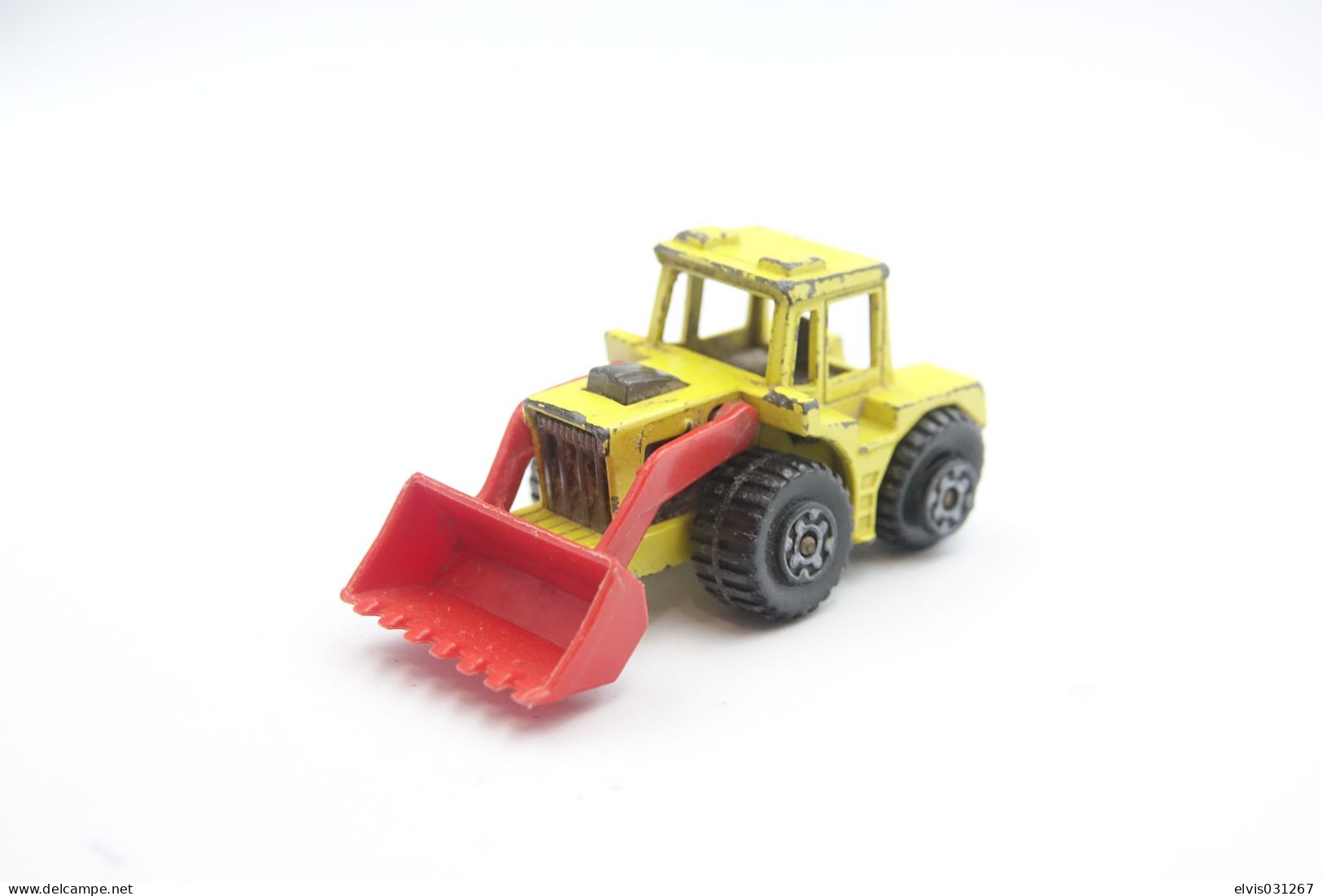 Matchbox Lesney MB29-C5 TRACTOR SHOVEL, Issued 1976, Scale : 1/64 - Matchbox (Mattel)