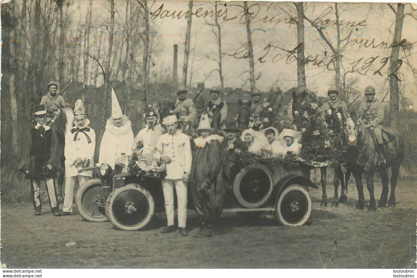 CARTE PHOTO  SOUVENIR D'UNE BONNE JOURNEE LIEU NON IDENTIFIE 02 AVRIL 1922 - Zu Identifizieren