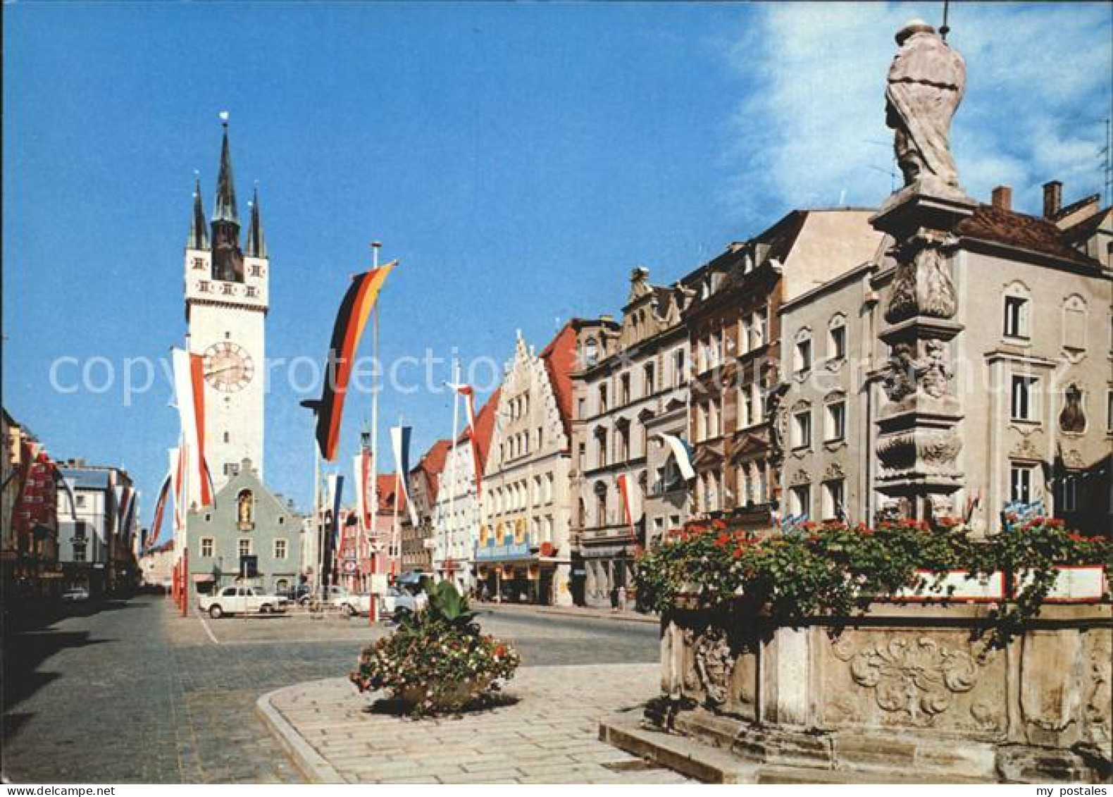 42304430 Straubing Ludwigsplatz Brunnen Statue Stadtturm Altstadt Straubing - Straubing