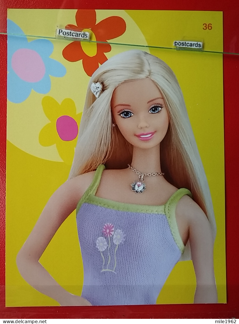 KOV 495-1 -  Barbie 2000  Futera Album, Photographs, Dimension 10x14 Cm, Perfect - Autres & Non Classés