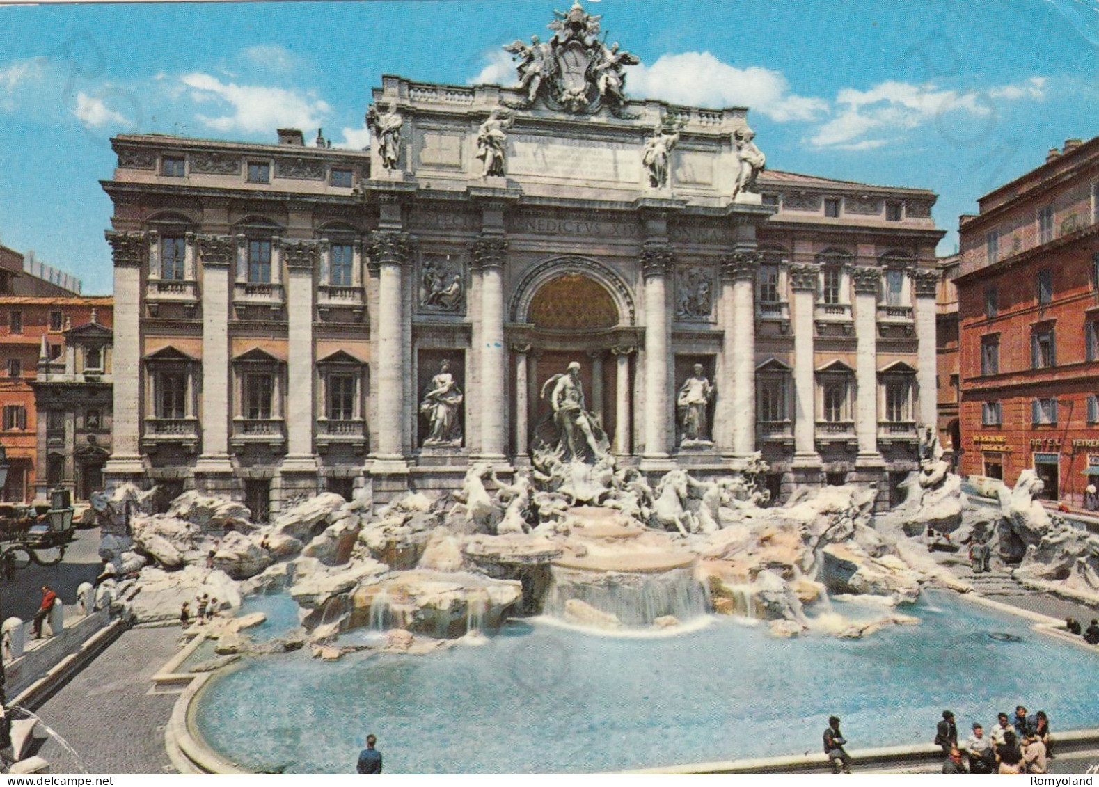 CARTOLINA  ROMA,LAZIO-FONTANA DI TREVI-STORIA,MEMORIA,CULTURA,RELIGIONE,IMPERO ROMANO,BELLA ITALIA,VIAGGIATA 1976 - Fontana Di Trevi