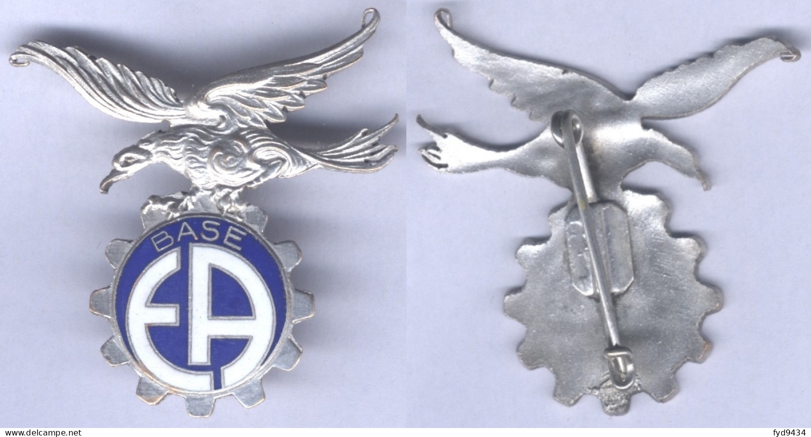 Insigne De La Base De L'Ecole De L'Air De Salon De Provence - Armée De L'air