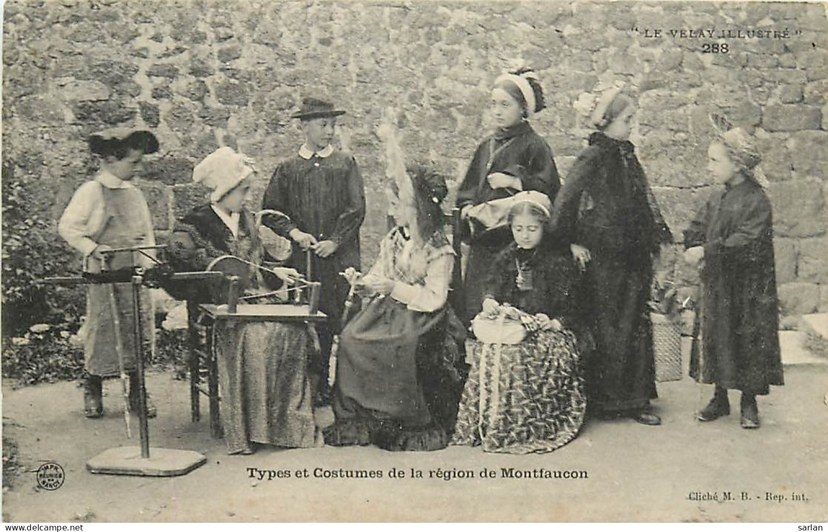 43 , Types Et Costumes Region De MONTFAUCON , Les Dentellieres , CF * 346 86 - Montfaucon En Velay