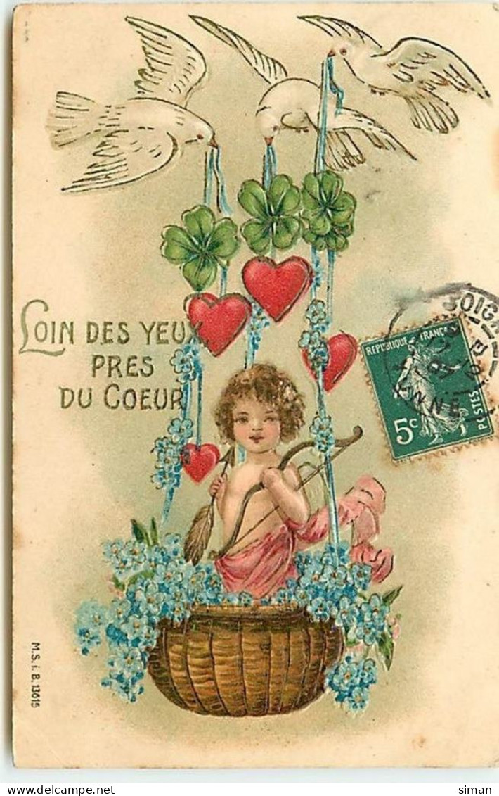 N°12982 - Carte Gaufrée - Loin Des Yeux Près Du Coeur - Cupidon Dans Un Panier Porté Par Des Colombes - Saint-Valentin