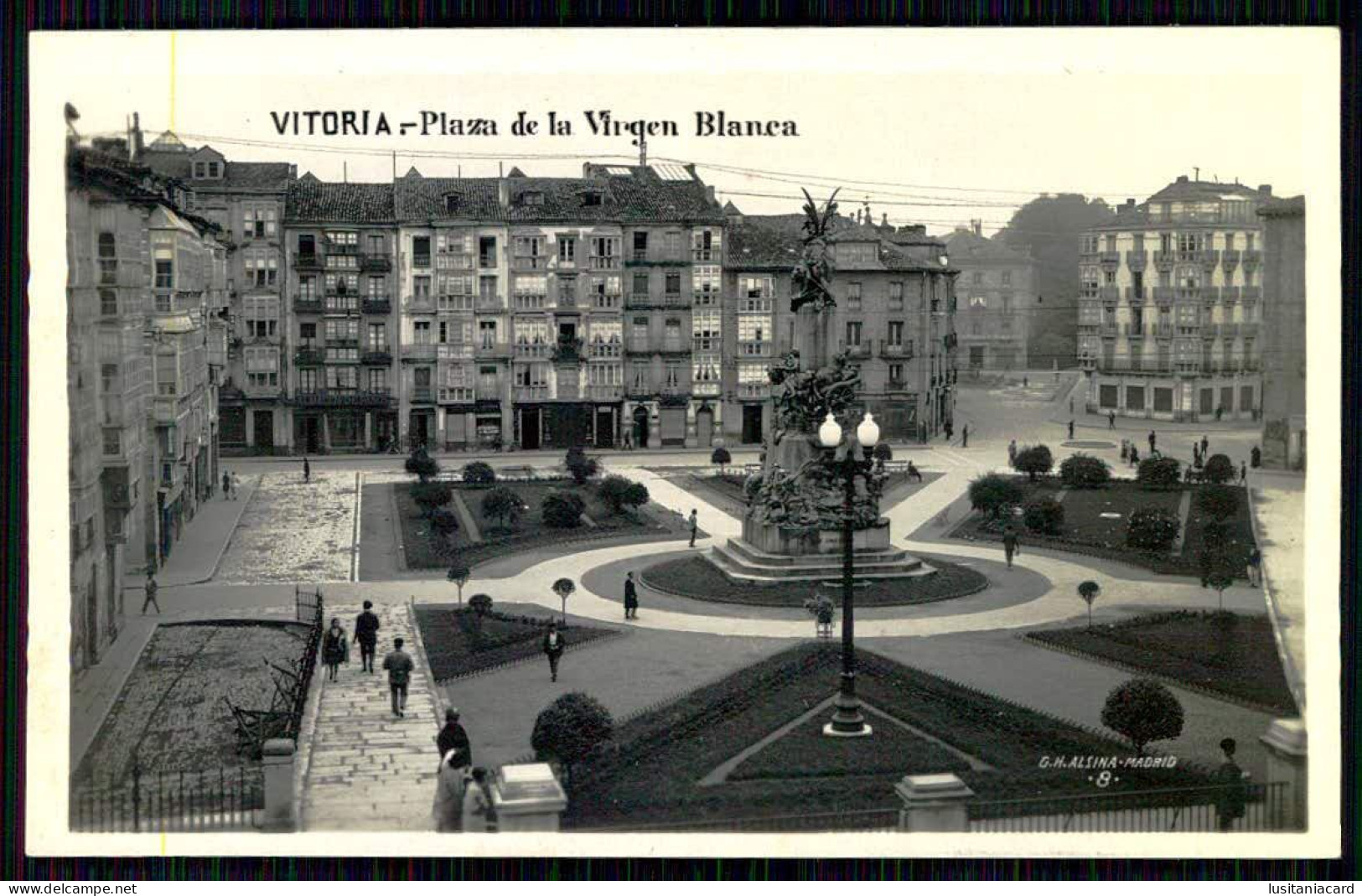 VITORIA - Plaza De La Virgen Blanca. ( Ed. G.H. Alsina Nº 8 )  Carte Postale - Álava (Vitoria)