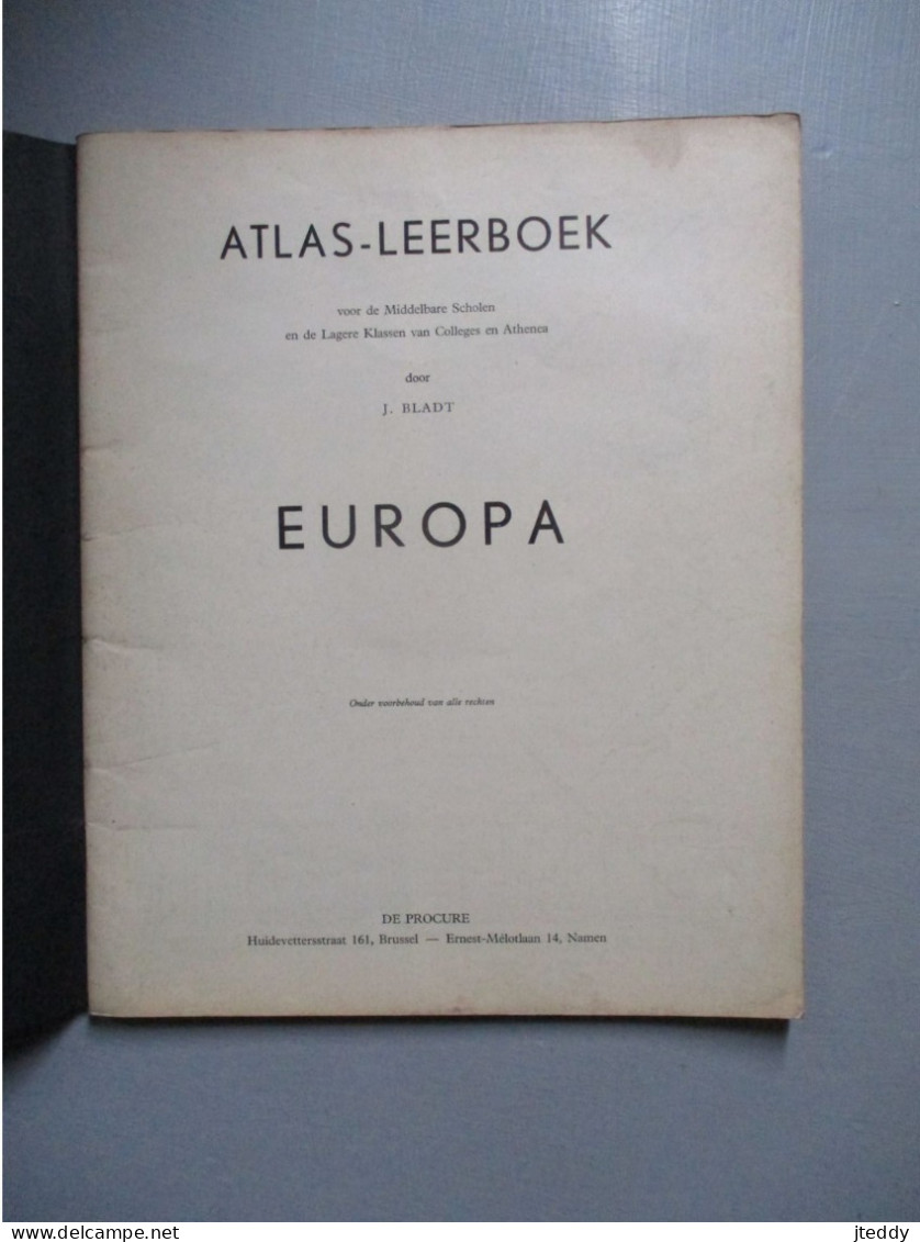 OUD  Boek  Aardrijkskunde   ATLAS  ---LEERBOEK  Europa - School