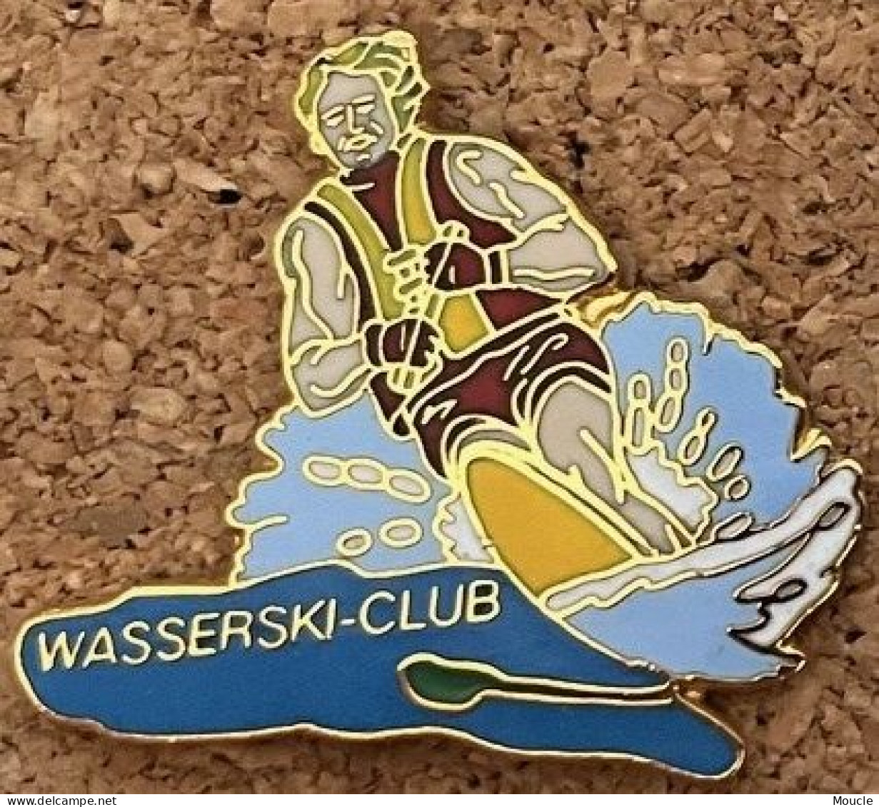 WASSERSKI CLUB - CLUB DE SKI NAUTIQUE - N°353 - EGF  -  (30) - Water-skiing