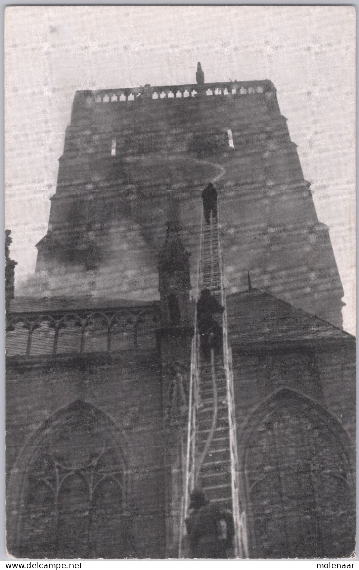 Postkaarten > Europa > Nederland > Gelderland > Zutphen St. Walburgkerk Brand 1948 Ongebruikt (13569) - Zutphen
