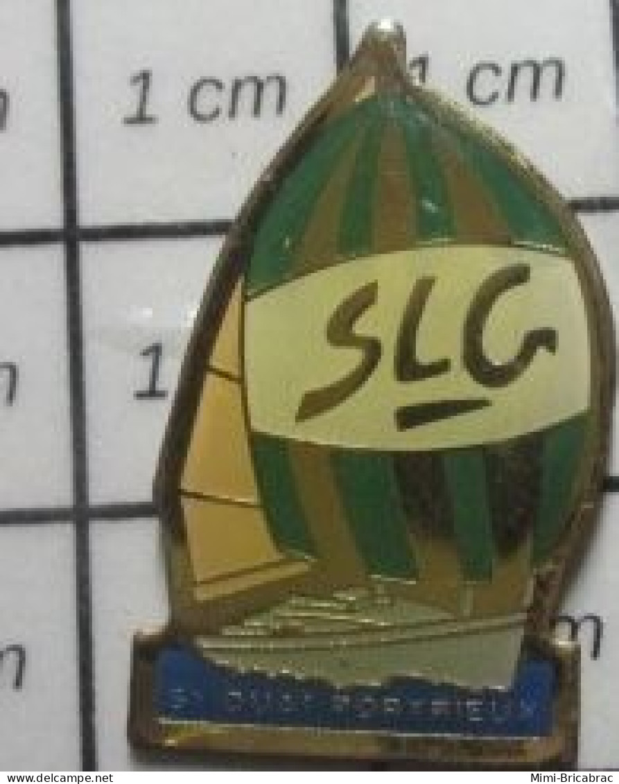 1719 Pin's Pins / Beau Et Rare / SPORTS / VOILE VOILIER SPI SLG ST QUAI PORTRIEUX - Sailing, Yachting