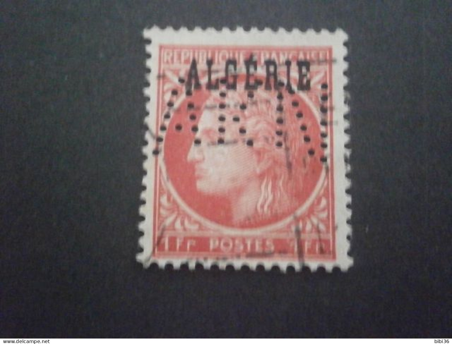 ALGERIE ALGERIA 228 AKN1 PERFORATION PERFORES PERFORE PERFIN PERFINS PERFORATION PERFORIERT LOCHUNG PERCE PERFO PERF - Oblitérés