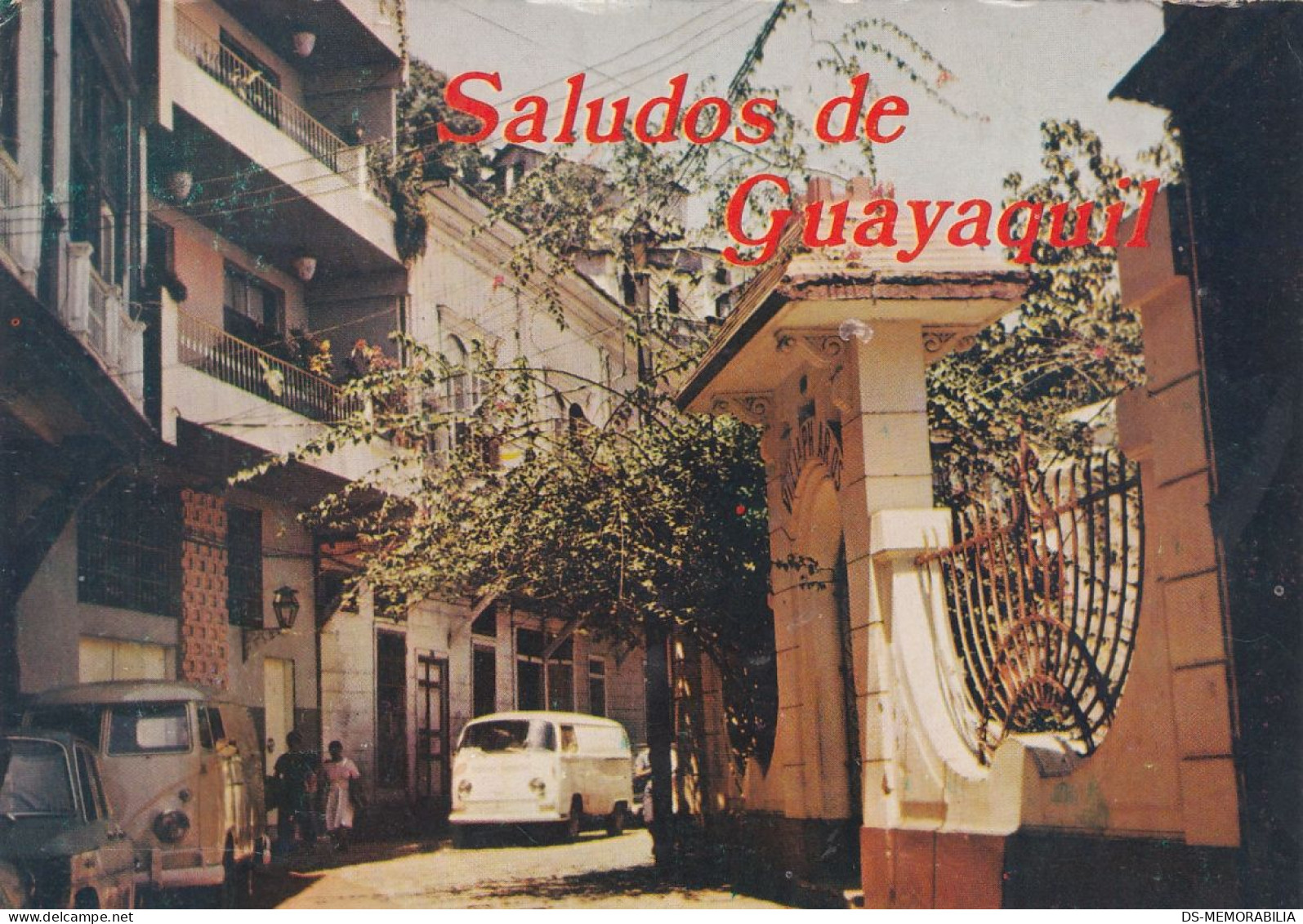 Ecuador - Guayaquil , Calle Numa Pompilio Llona , VW Volkswagen Bulli 1988 - Equateur