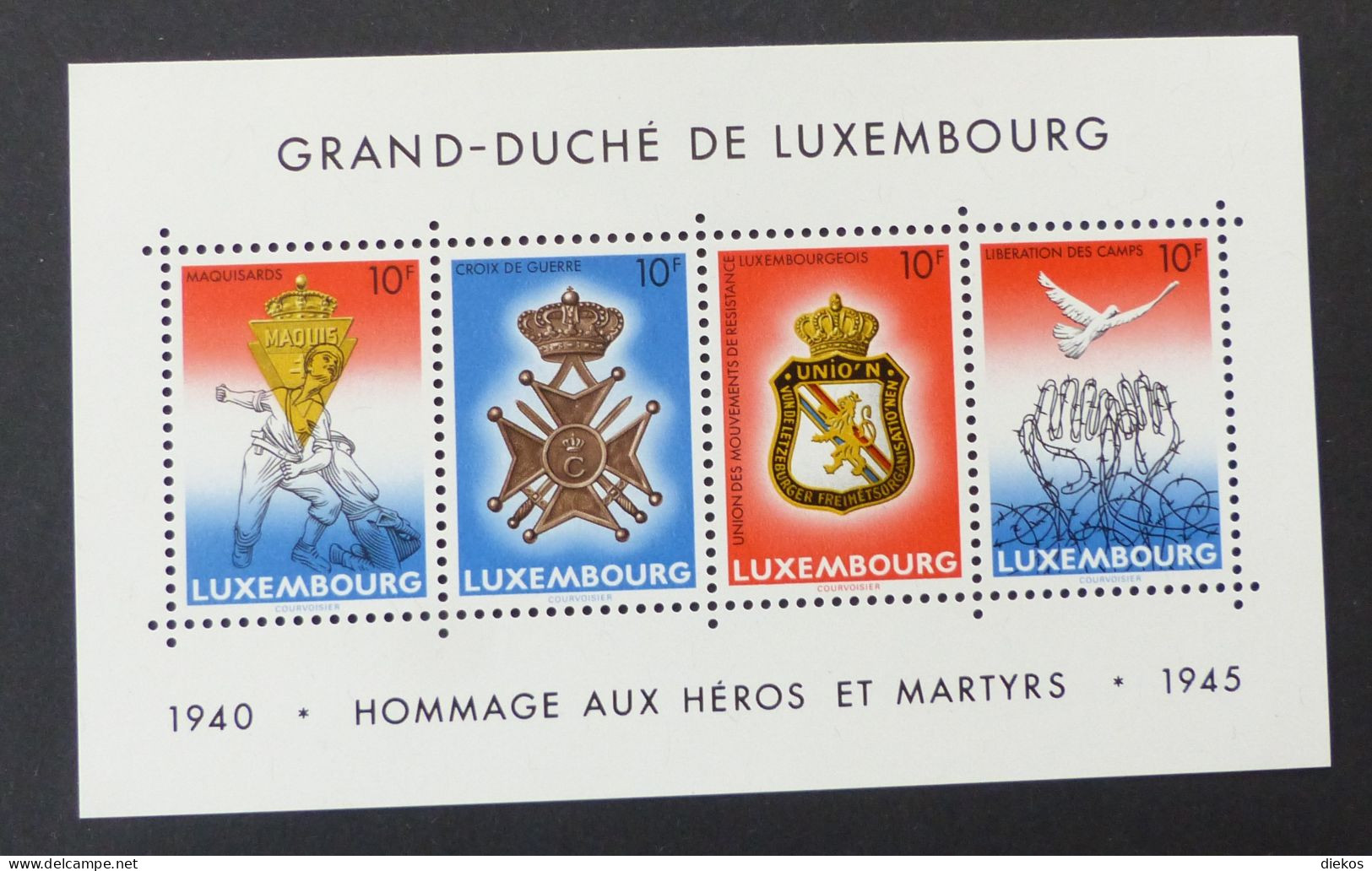 Luxembourg  Hommage Aux Héros Et Martyrs 1940-45     MNH ** Postfrisch  #6294 - Blocs & Feuillets