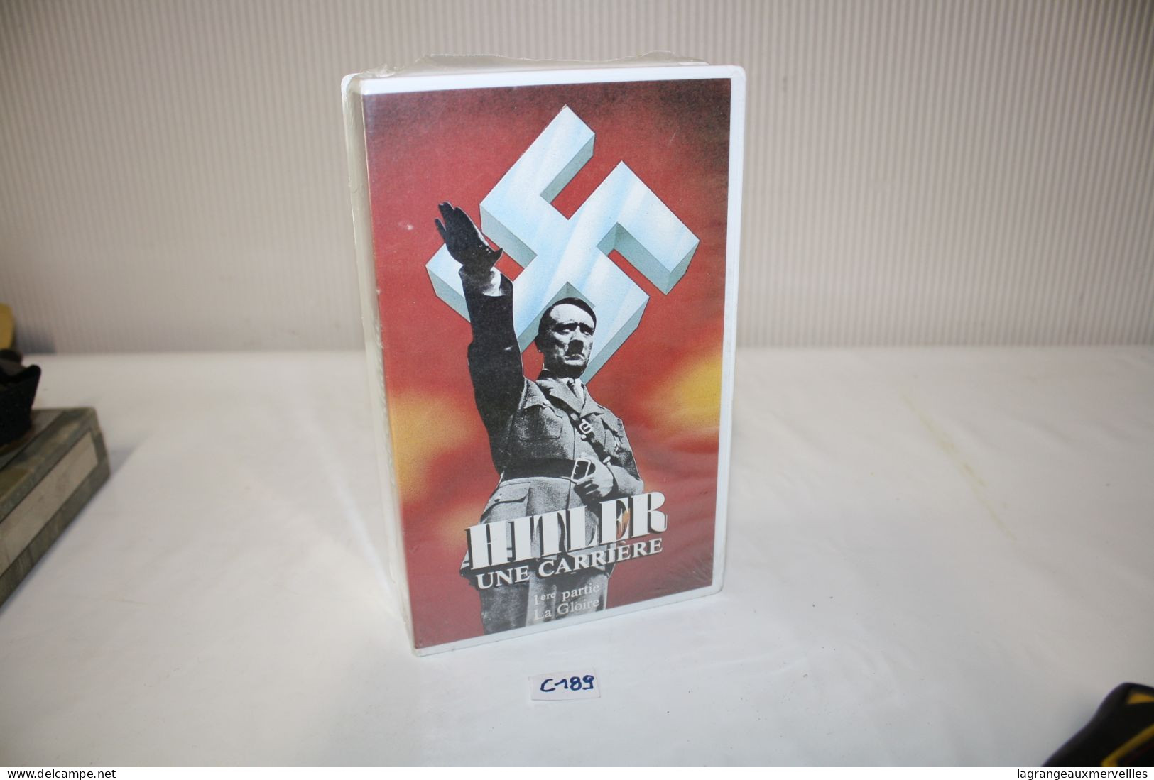 C189 Ancienne K7 VHS - Hitler - Une Carrière - 2 Tomes - Storia
