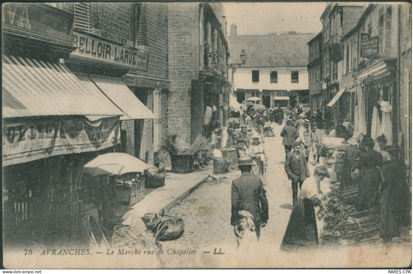 50 AVRANCHES - La Marché Rue De Chapelier - Avranches