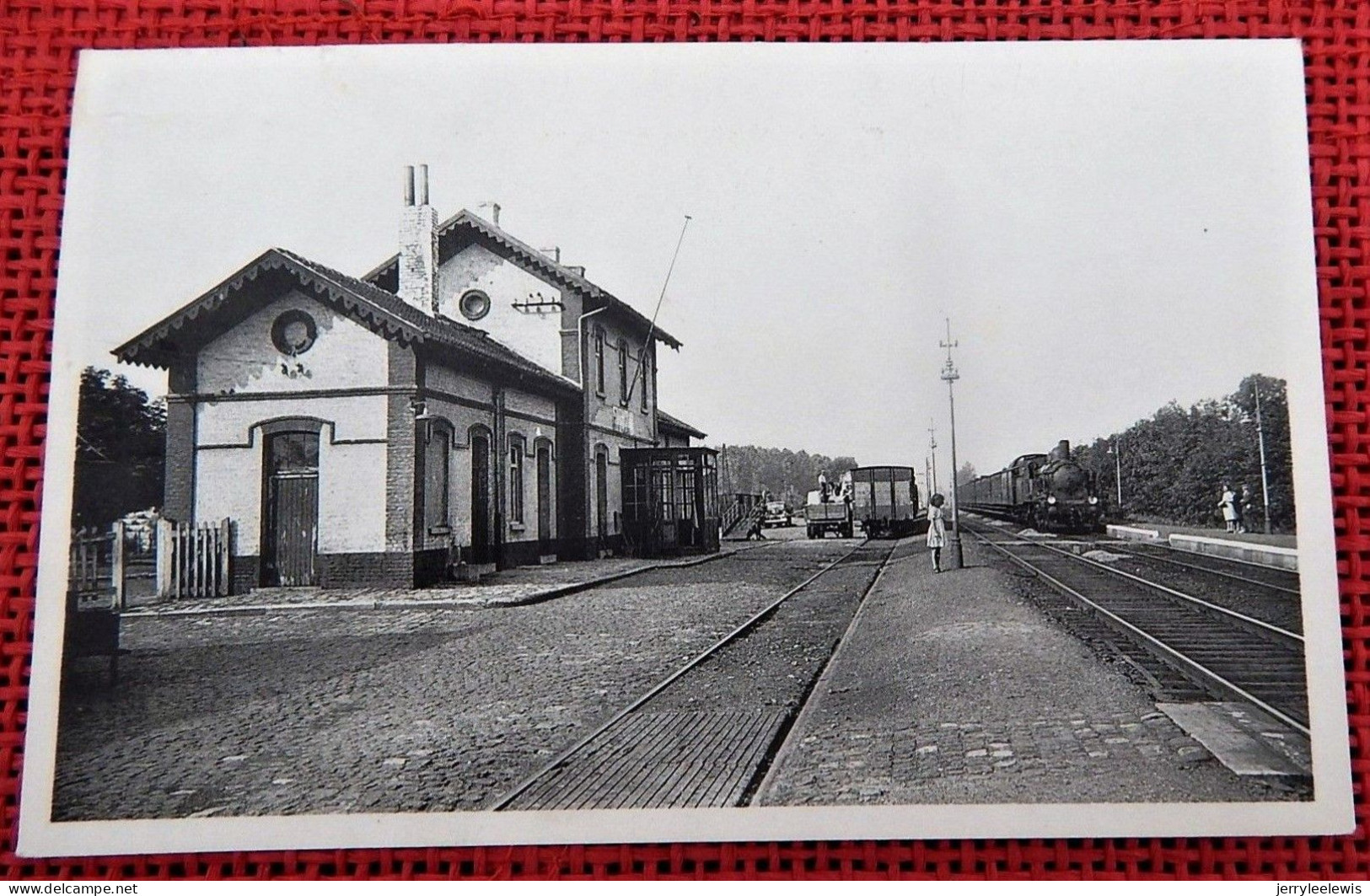 GASTUCHE  -  La Gare - Graven