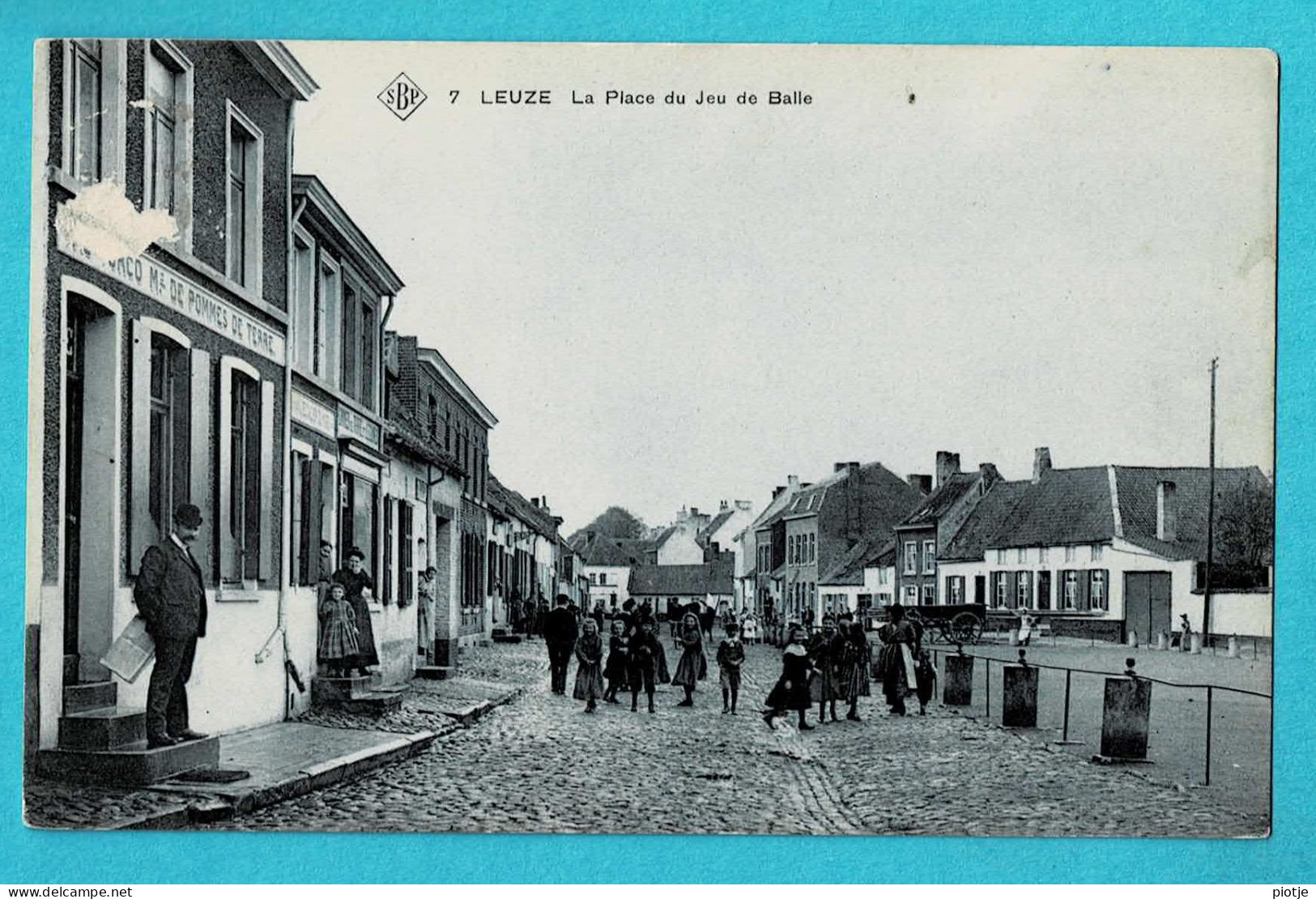 * Leuze En Hainaut (La Wallonie) * (SBP, Nr 7) La Place Du Jeu De Balle, Belle Animation, Café, Unique, TOP, Rare - Leuze-en-Hainaut