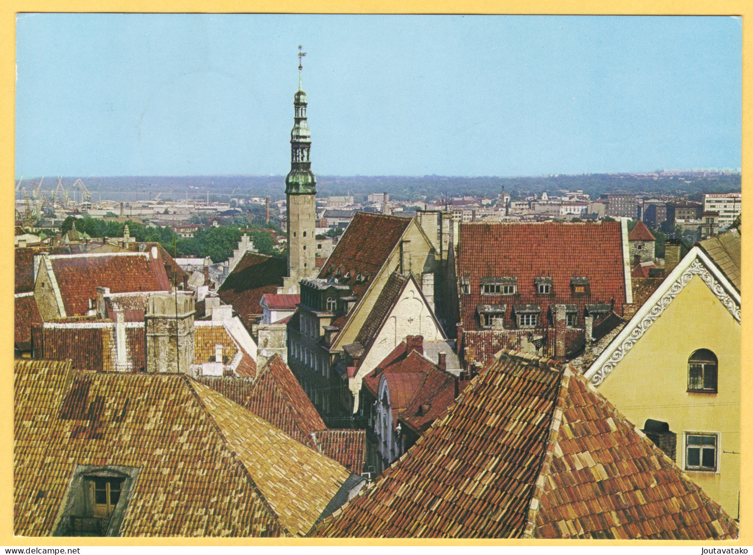 Estonia - Roofs Of Old Tallinn - 2 Postcards - Estonie