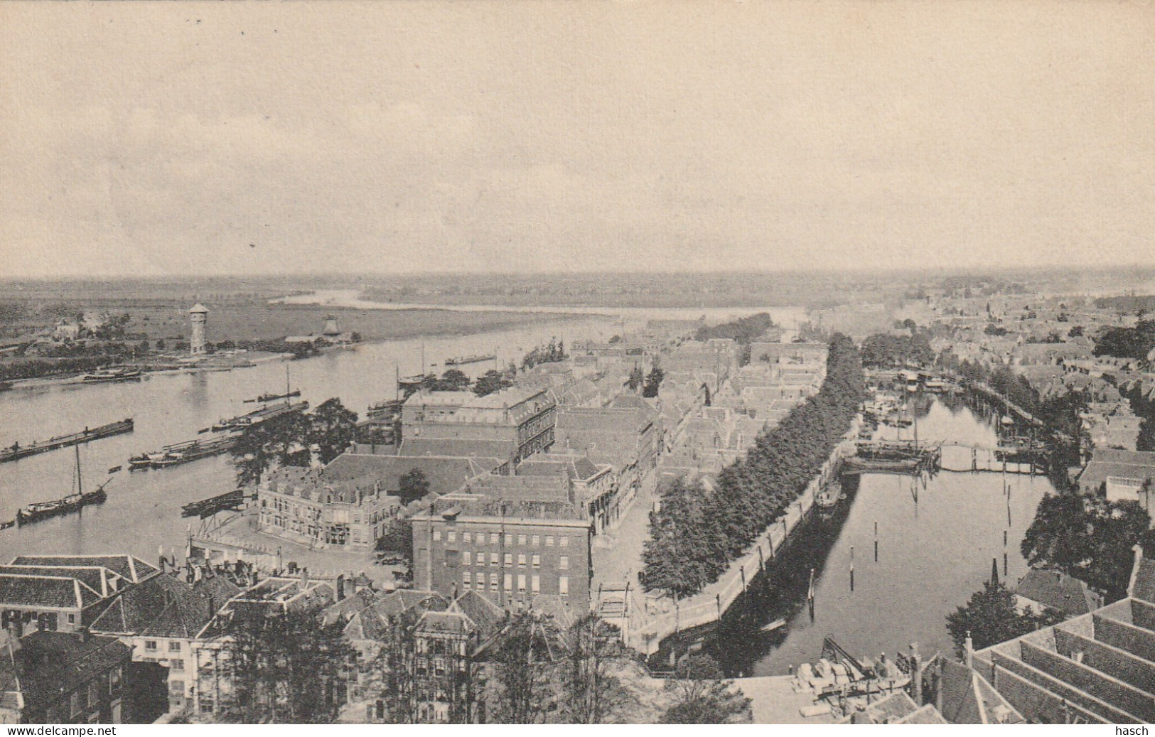 488816Dordrecht, Panorama Van De Groote Kerk Af Gezien. 1914.  - Dordrecht