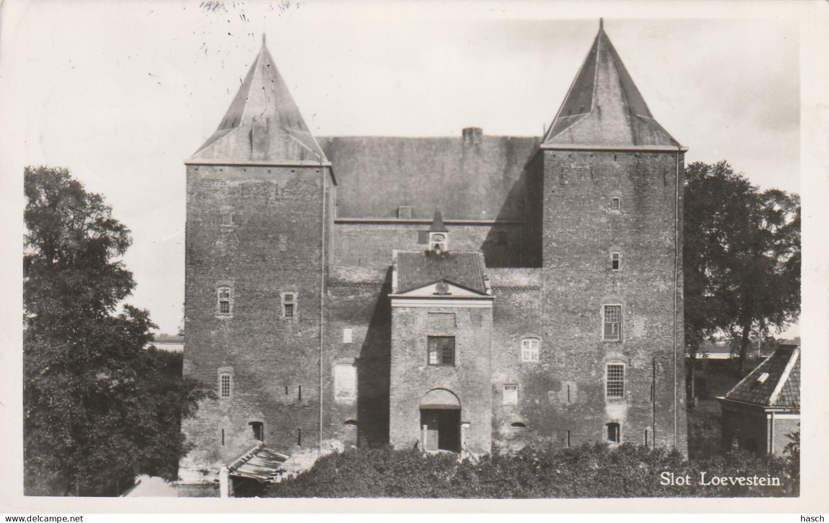 4905 67 Zaltbommel, Slot Loevestein. (Fotokaart) (Kleine Vouwen In De Hoeken)  - Zaltbommel