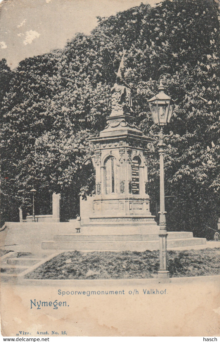 4905 274 Nijmegen, Spoorwegmonument O / H Valkhof. Rond 1900. (Diverse Vlekken)  - Nijmegen