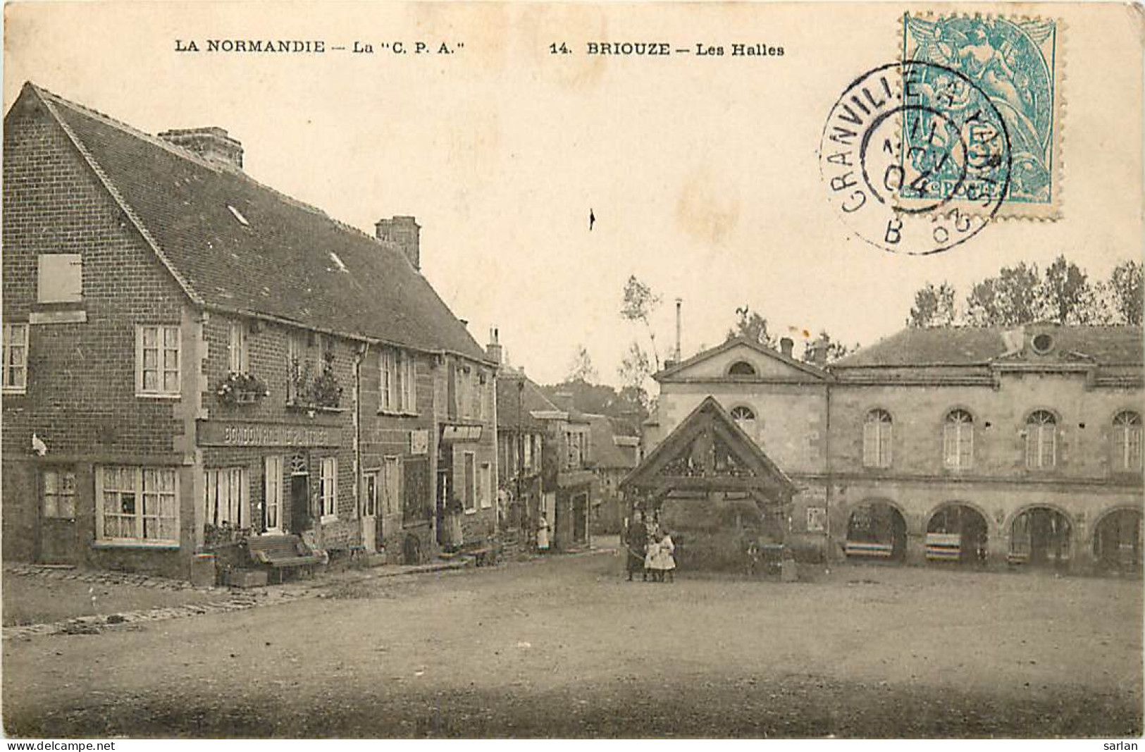 61 , BRIOUZE , Les Halles , * 385 37 - Briouze