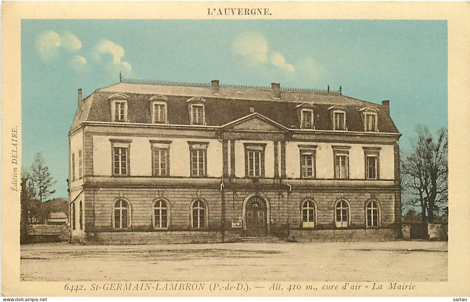 63 , ST GERMAIN LEMBRON , La Mairie , * 395 51 - Saint Germain Lembron