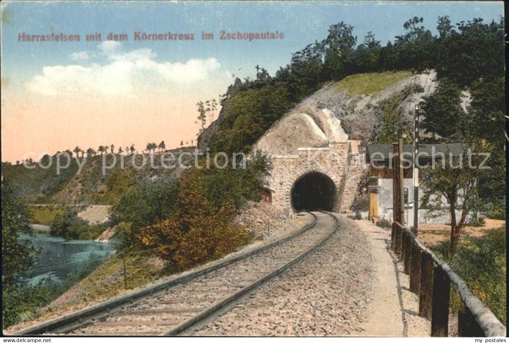 42242620 Lichtenwalde Sachsen Harrasfelsen Mit Koernerkreuz Eisenbahn Tunnel Zsc - Niederwiesa