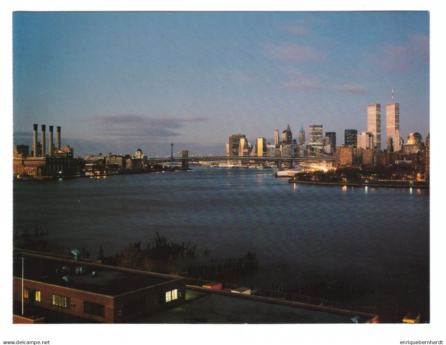 NEW YORK CITY (ESTADOS UNIDOS) // THE EAST RIVER AT DAWN FROM THE WILLIAMSBURG BRIDGE (1989) - Mehransichten, Panoramakarten