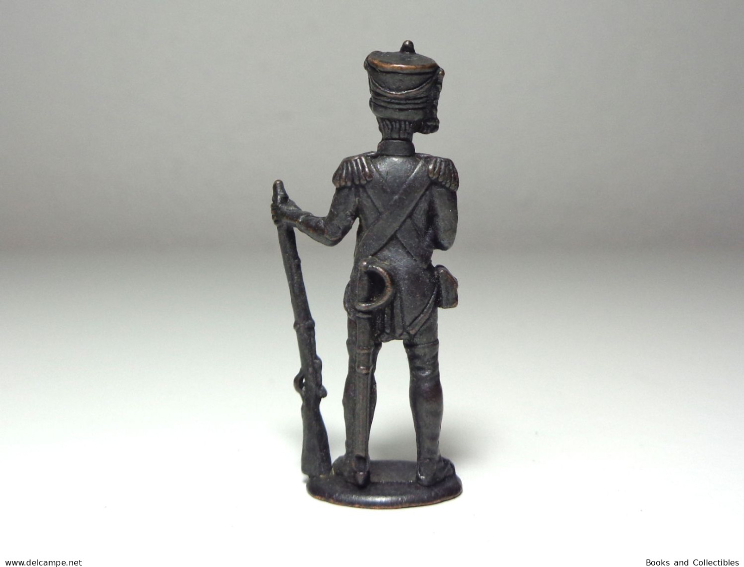 [KNR_0125] KINDER, 1977 - French Soldiers 1808-1813 > GRENADIER (40 Mm, Bronze) - Figurillas En Metal