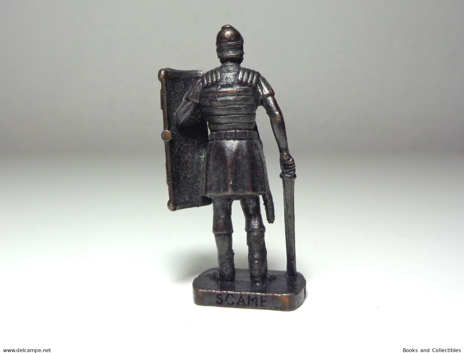 [KNR_0130] KINDER, 1978 - Romans > ROMAN - 4 / SCAME (40 Mm, Bronze) - Figurines En Métal