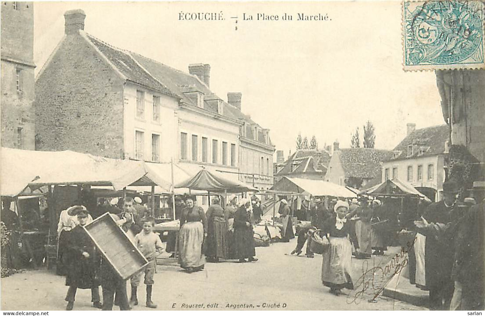 61 , ECOUCHE , Place Du Marché , * 422 82 - Ecouche