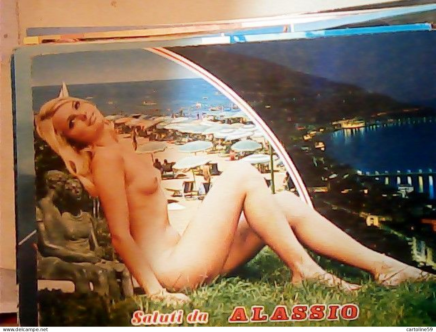 PIN UP  RAGAZZA  NUDO DONNA BIONDA SALUTI DA ALASSIO   VB1980  JR4806 - Pin-Ups