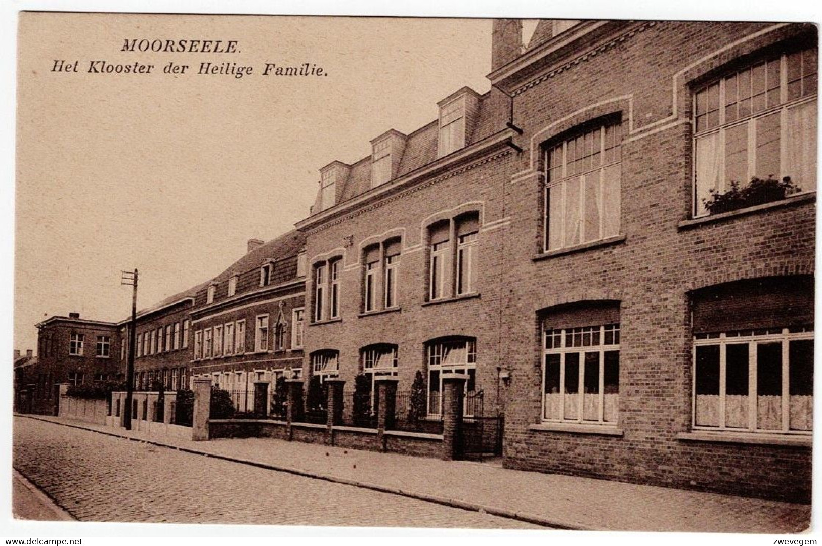 MOORSEELE - Het Klooster Der Heilige Familie. - Wevelgem