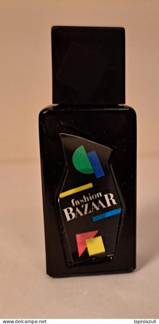 Fashion BAZAAR - Miniaturen Flesjes Dame (zonder Doos)