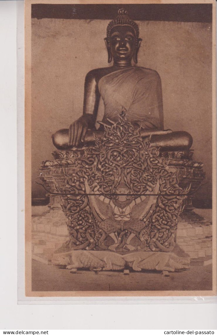 LAOS - LUANG PRABANG - Bouddha De Vat That - Laos