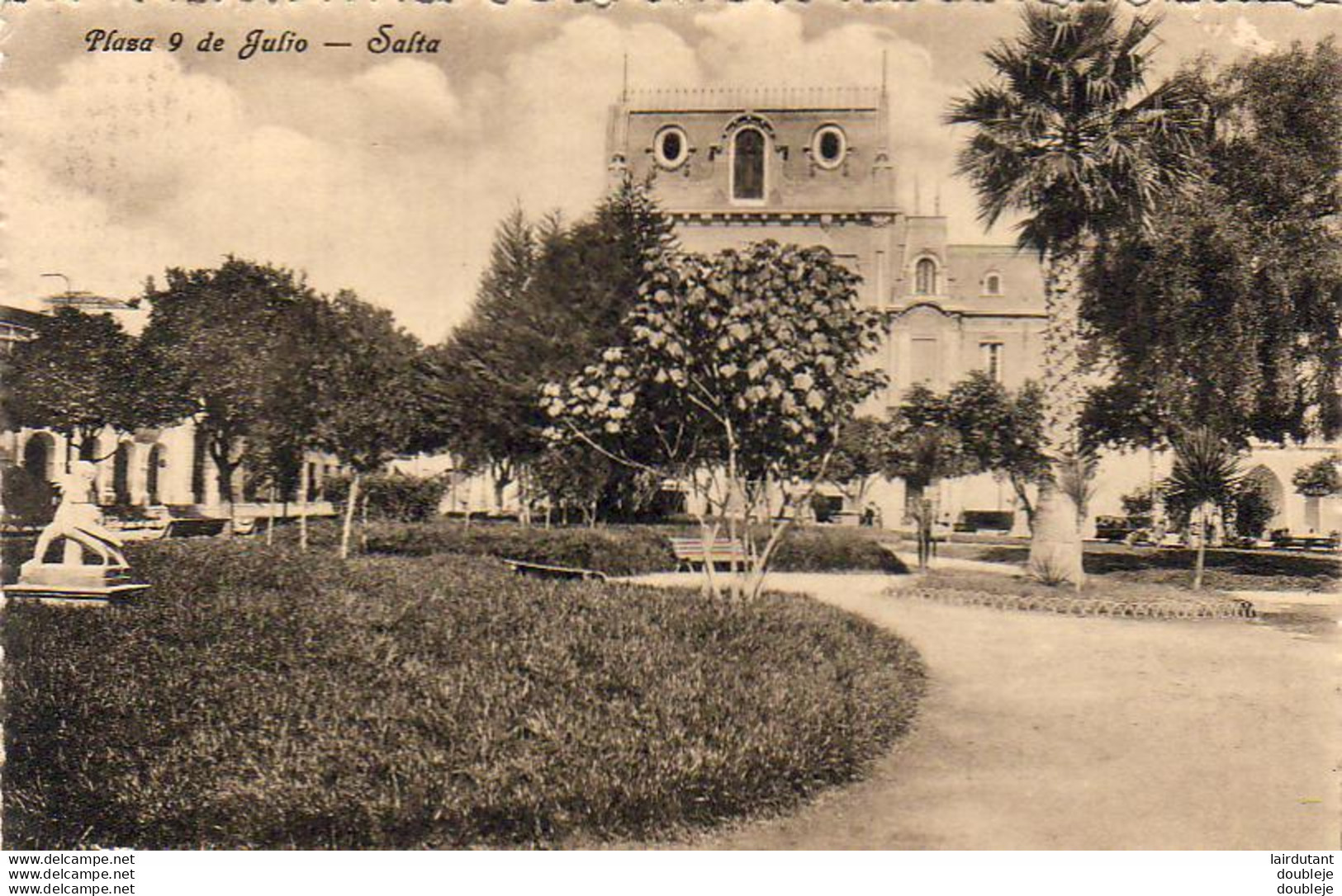 ARGENTINE  SALTA  Plaza 9 De Julio  ..... - Argentine