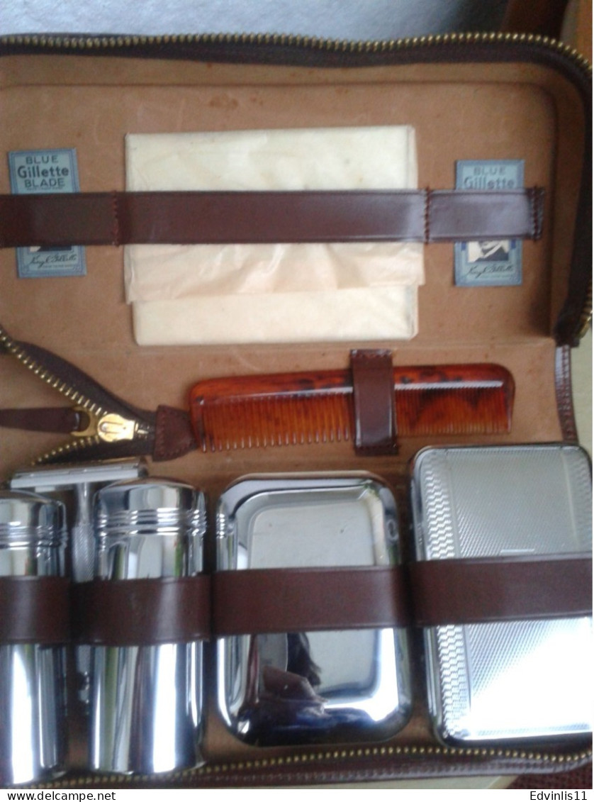 Vintage Gillette New Brown Leather Mens Travel Shaving Grooming Kit. Made In England - Lames De Rasoir