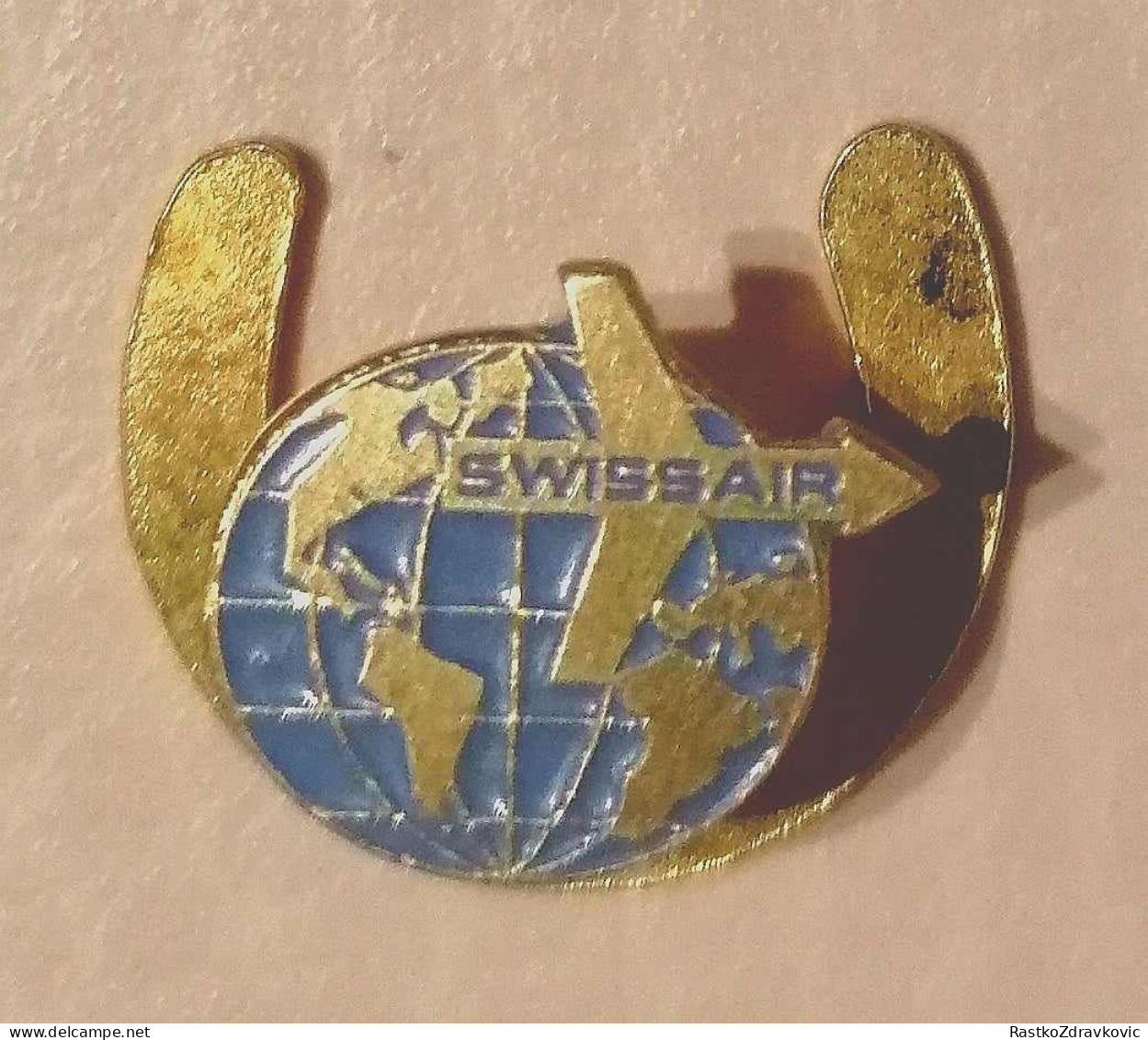 SWISSAIR+BUTTON BADGE+VINTAGE+RARE+LOUIS MEYER+ENAMEL - Airships