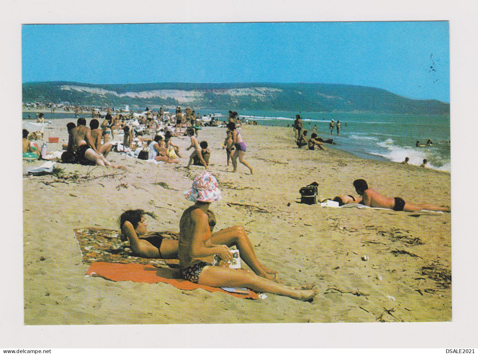Two Sexy Women, Ladies With Swimwear, Bikini, Summer Beach Relaxing, Vintage Photo Postcard RPPc Pin-Up (66690) - Pin-Ups