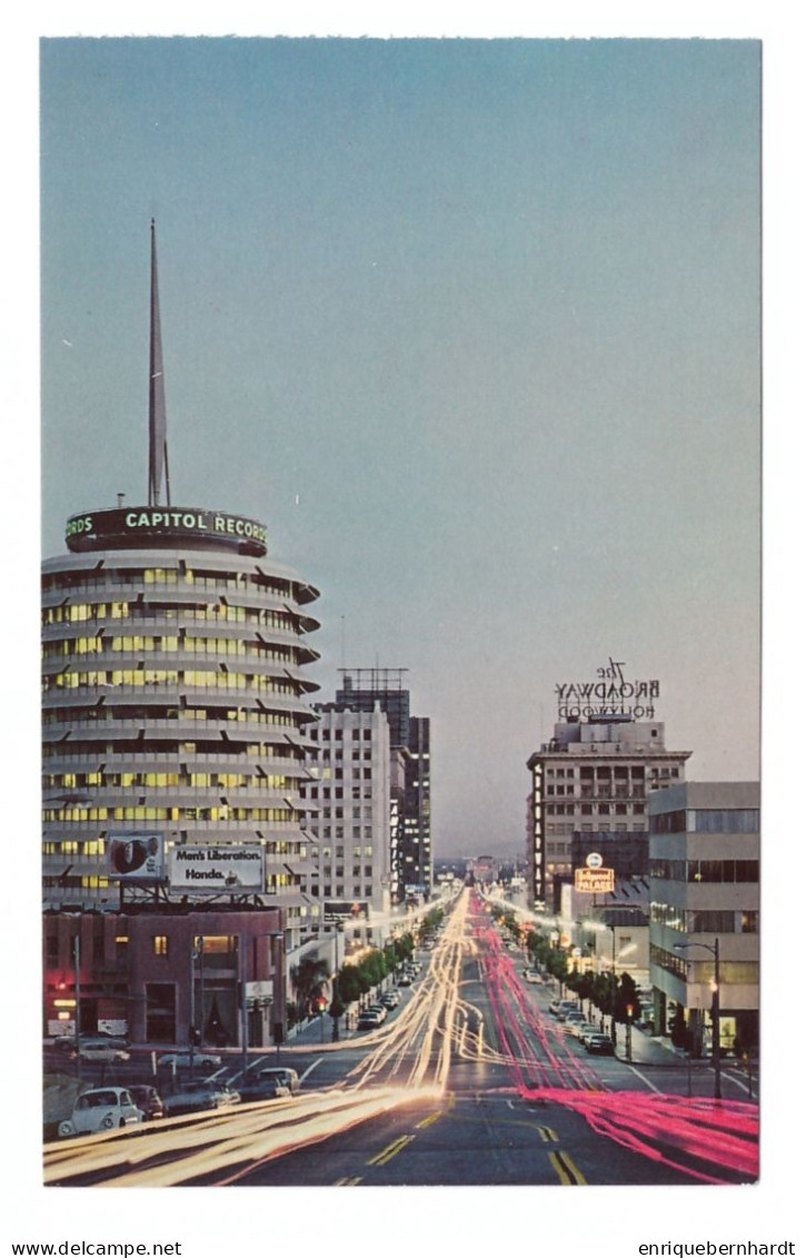 LOS ANGELES (ESTADOS UNIDOS) // HOLLYWOOD - WORLD FAMED VINE STREET AT NIGHT // AÑO 1979 - Los Angeles