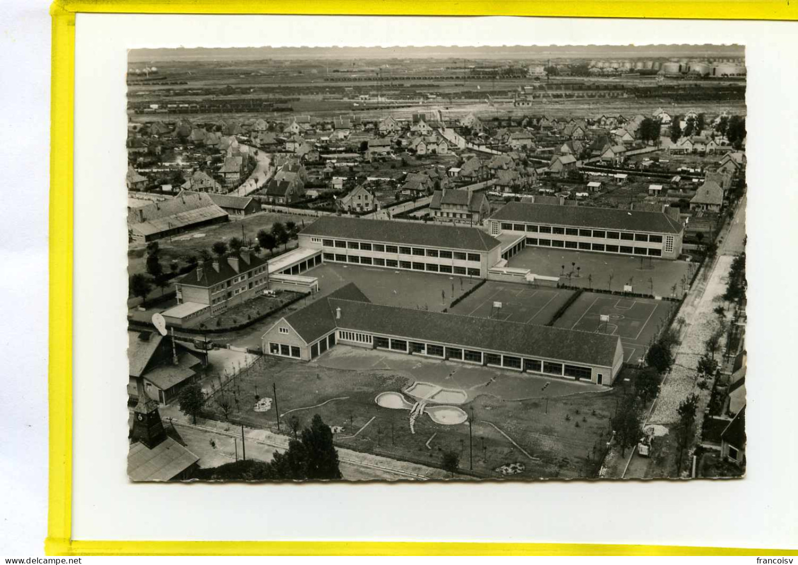 St Pol Sur Mer. Cité Des Cheminots.  En Avion Au Dessus De... Edit Lapie N° 1022 - Saint Pol Sur Mer