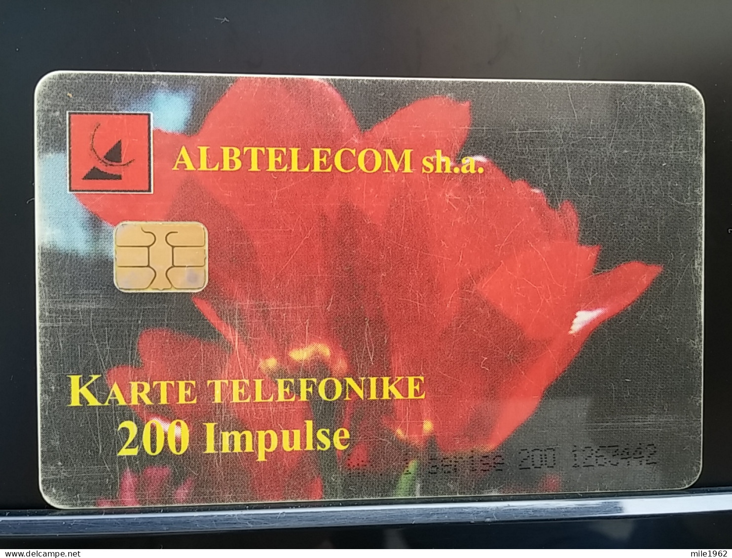 T-270 - ALBANIA TELECARD, PHONECARD, FLOWER, FLEUR,  - Albania