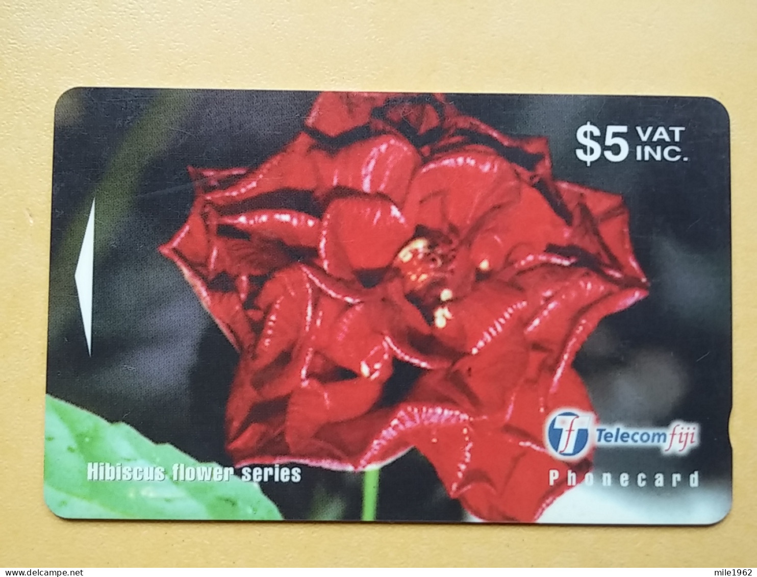 T-277 - FIJI TELECARD, PHONECARD, FLOWER, FLEUR, HIBISCUS - Fidji