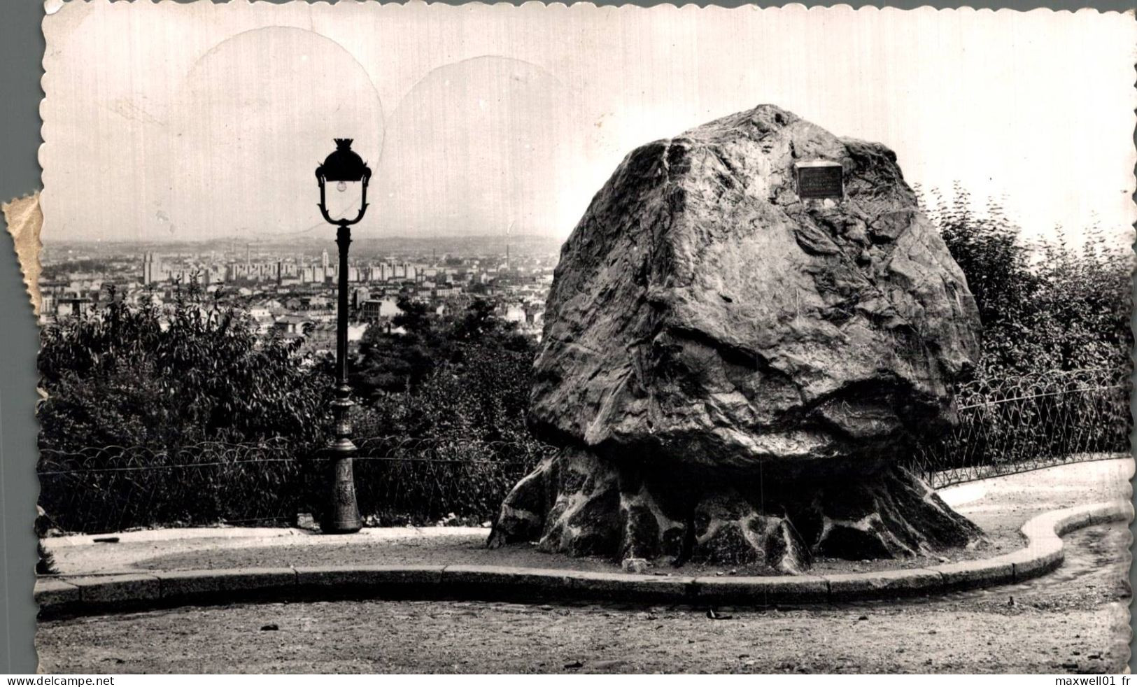 N0 - Lyon - Croix-Rousse - Le Gros Caillou - Lyon 4