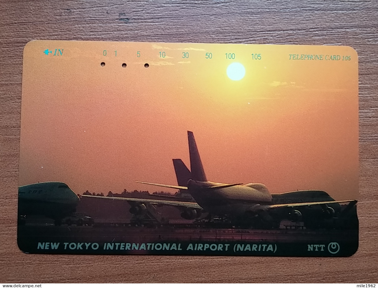 T-344 - JAPAN, TELECARD, PHONECARD,  Avion, Plane, Avio, NTT 251-184 - Avions