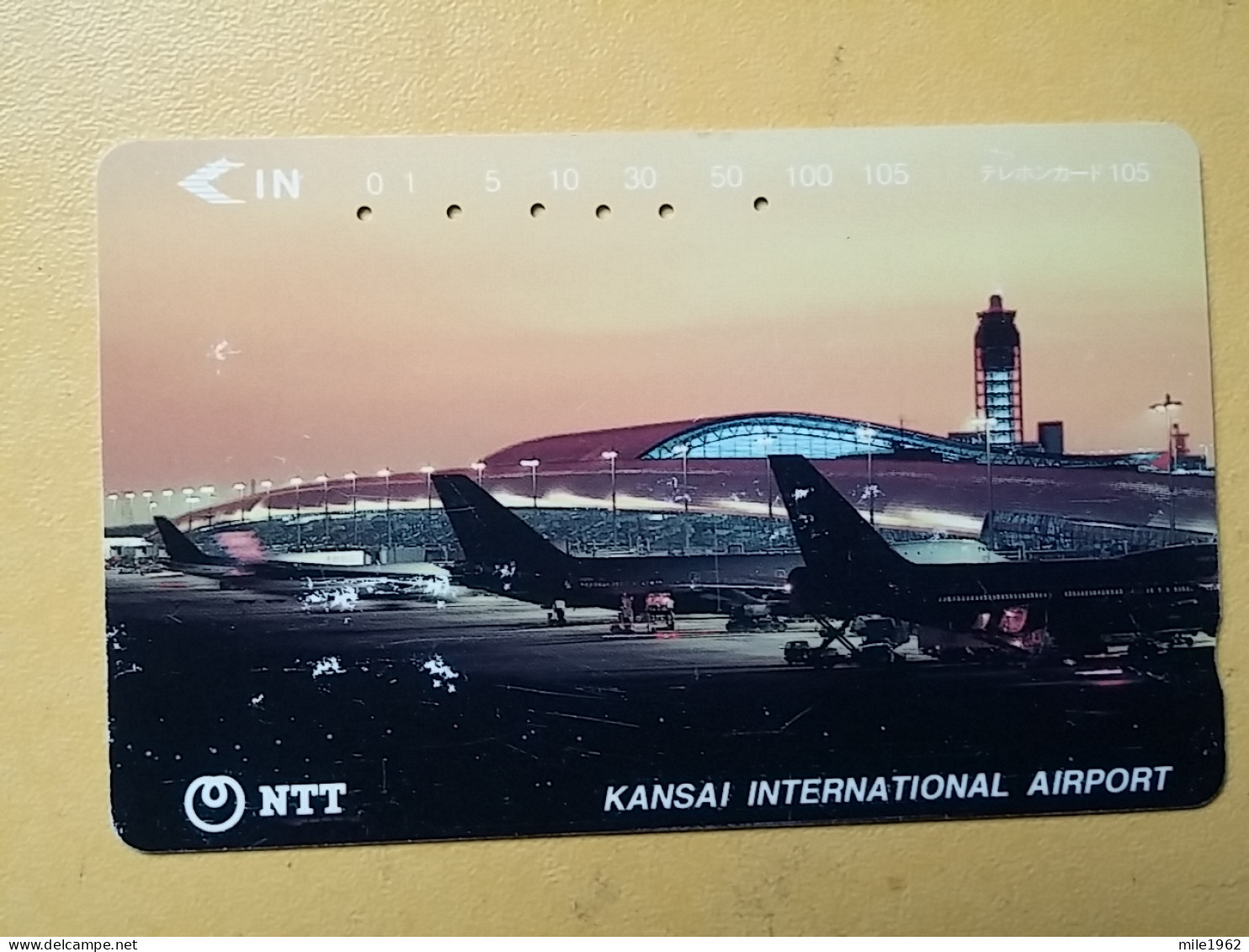 T-358 - JAPAN, Japon, Nipon, TELECARD, PHONECARD,  AVION, PLANE, AVIO, NTT 331-378 - Avions