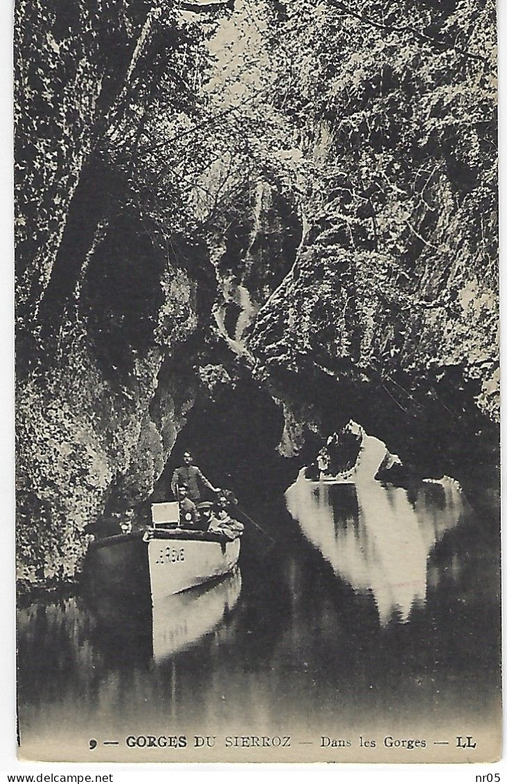 73  -- Gorges Du SIERROZ -  Dans Les Gorges ( Bateau " Le Reve ")     ( Savoie ) - Gresy Sur Isere