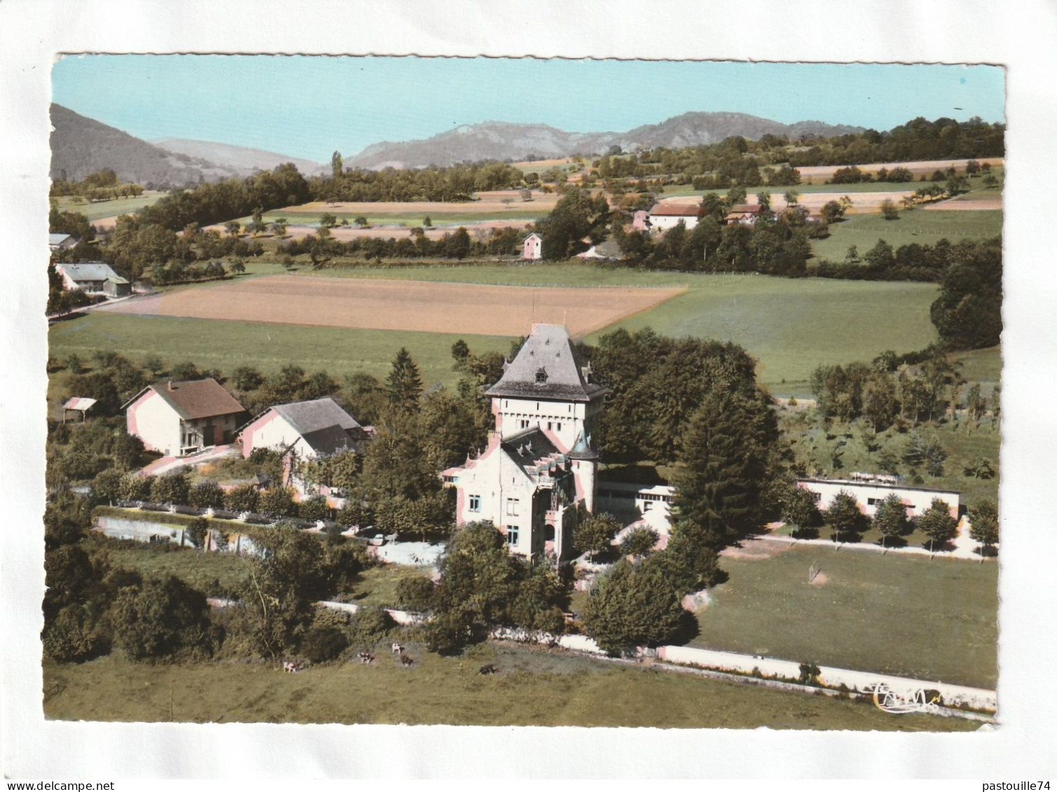 CPM. 15 X 10,5  -  CONTAMINE-sur-ARVE  -  Colonie  De  Villefranche.  Vue  Aérienne - Contamine-sur-Arve