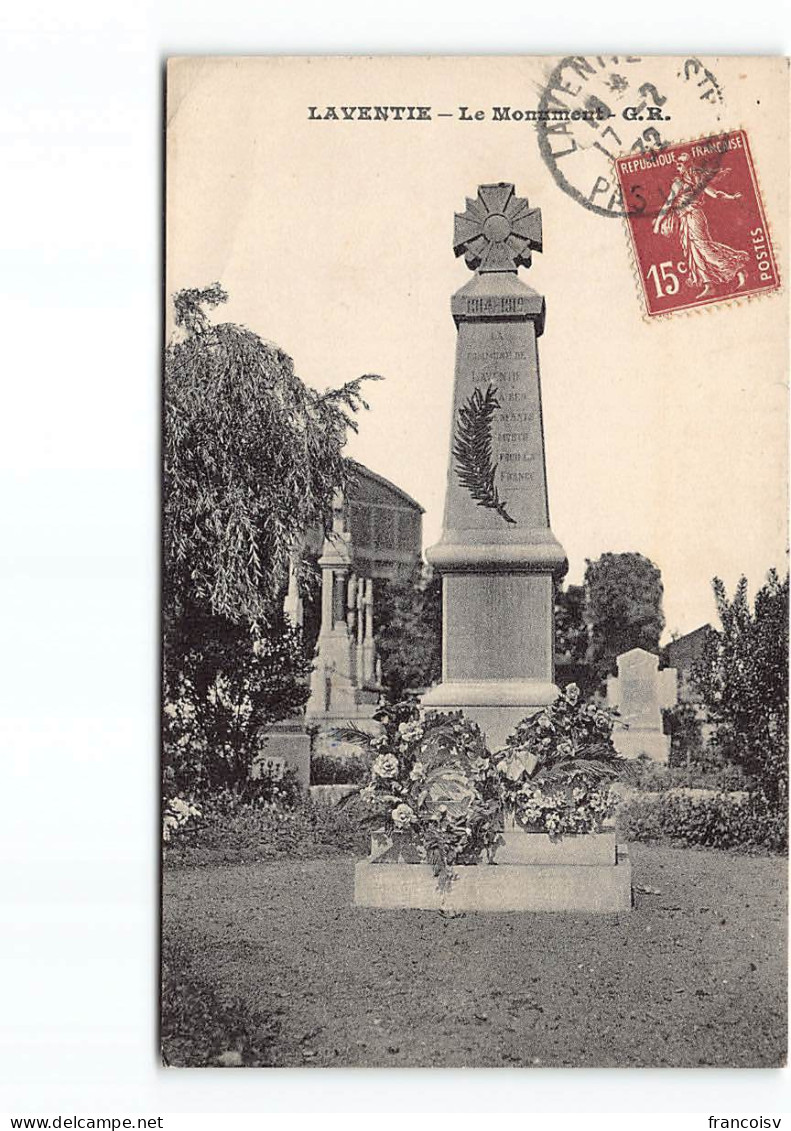 Laventie - Le Monument Aux Morts. WW1  Ecrite Et Postée 1932 - Laventie